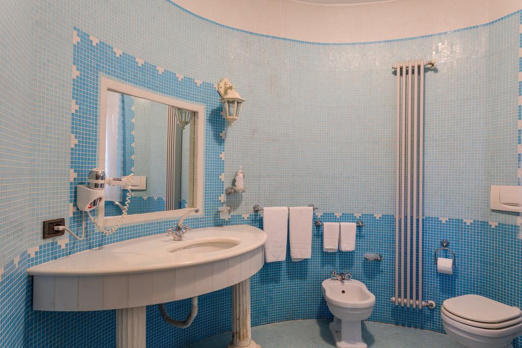 La Nuit Bed and Breakfast Bari Rum bild